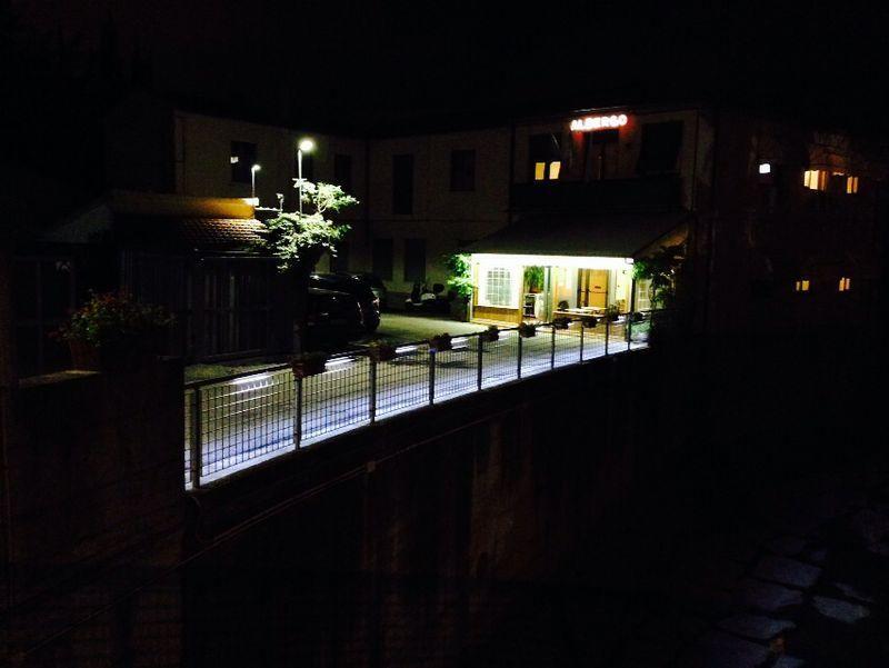 Hotel Sul Ponte Firenze Bagian luar foto