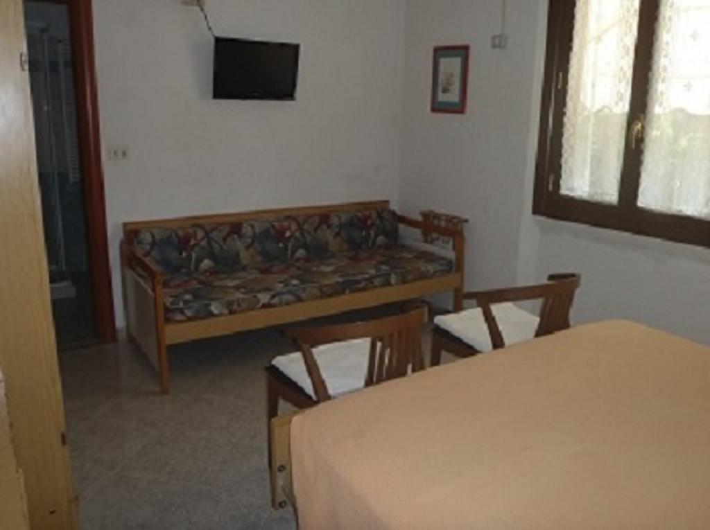 Hotel Sul Ponte Firenze Ruang foto